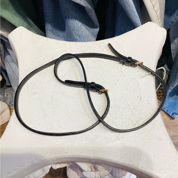 Designer Classy Black Adjustable Miu Miu leather belt - Picture 4 of 4